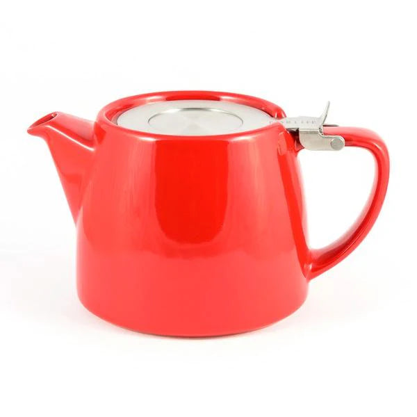 red stump teapot with inbuilt infuser
