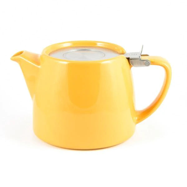 yellow stump teapot with fine inbuilt infuser