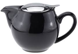 Mrs Doyle's Urban black ceramic tea pot, with infuser is perfect for brewing a nice pot of Mrs Doyle's loose leaf tea, it makes two or three cups 